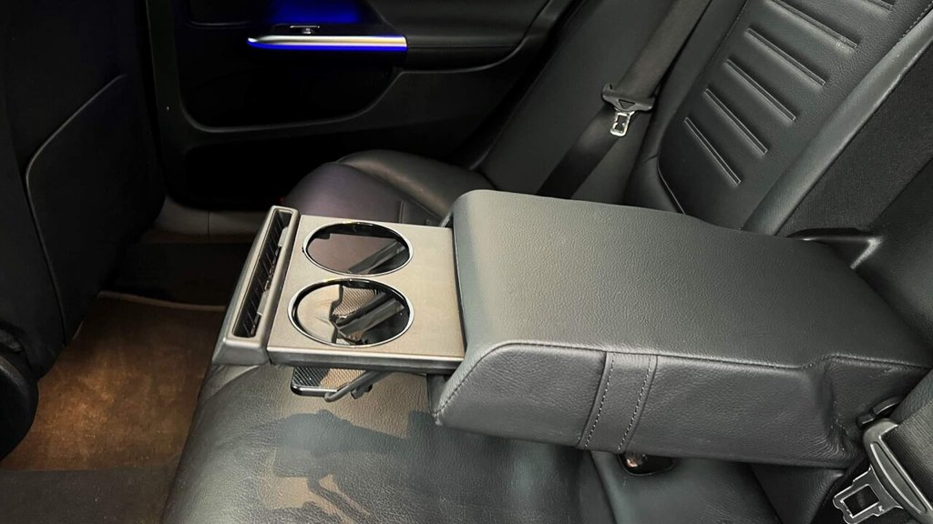 Used Mercedes-Benz C Class 2022 for sale - 76173360: Photo 15