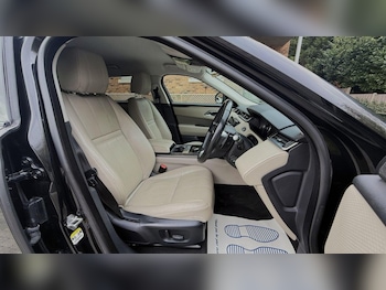 Used Land Rover Range Rover Velar 2018 for sale - 76474684: Photo