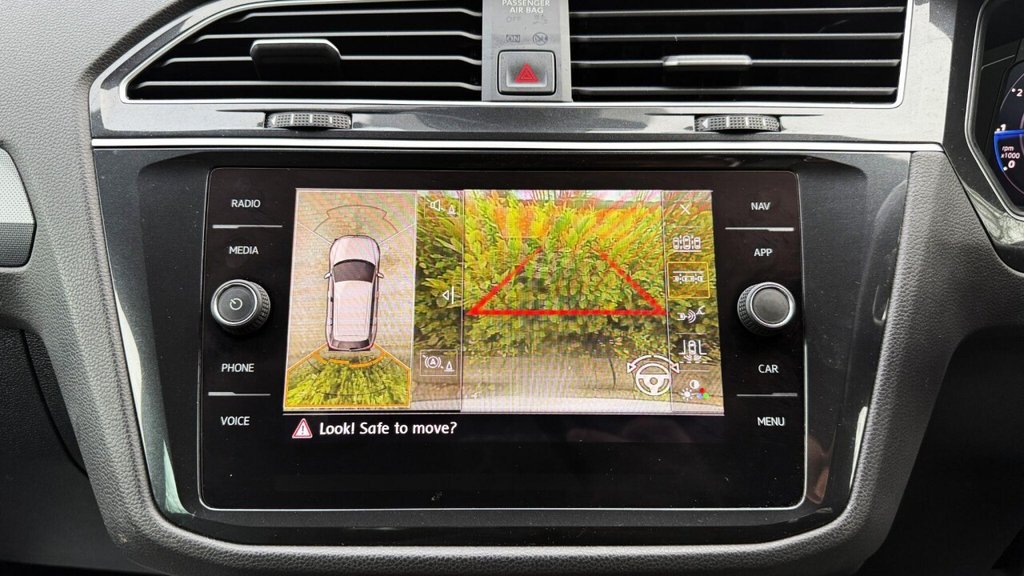 Used Volkswagen Tiguan 2020 for sale - 77283005: Photo 24