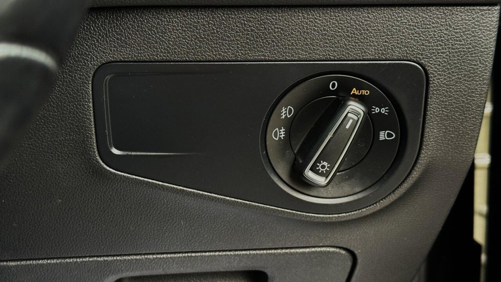 Used Volkswagen Tiguan 2020 for sale - 77283005: Photo 41