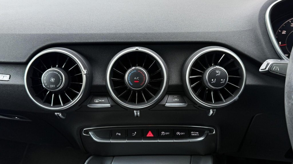 Used Audi TT 2016 for sale - 76686299: Photo 19