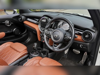 Used MINI Convertible 2018 for sale - 78824265: Photo