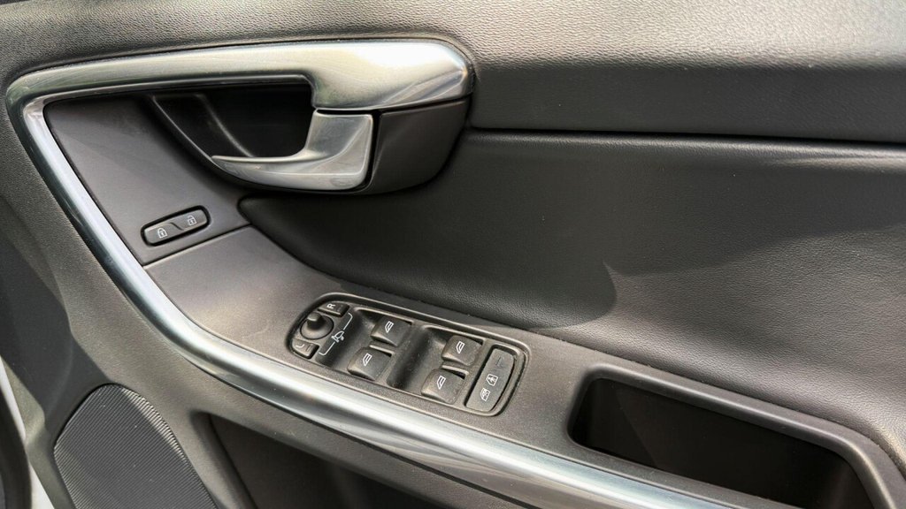 Used Volvo XC60 2012 for sale - 77282987: Photo 27