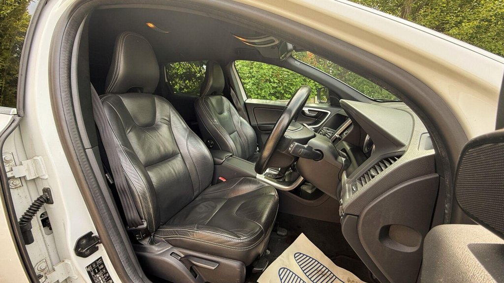 Used Volvo XC60 2012 for sale - 77282987: Photo 9