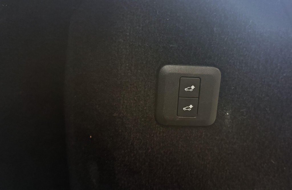 Used Land Rover Range Rover Sport 2018 for sale - 76552044: Photo 26