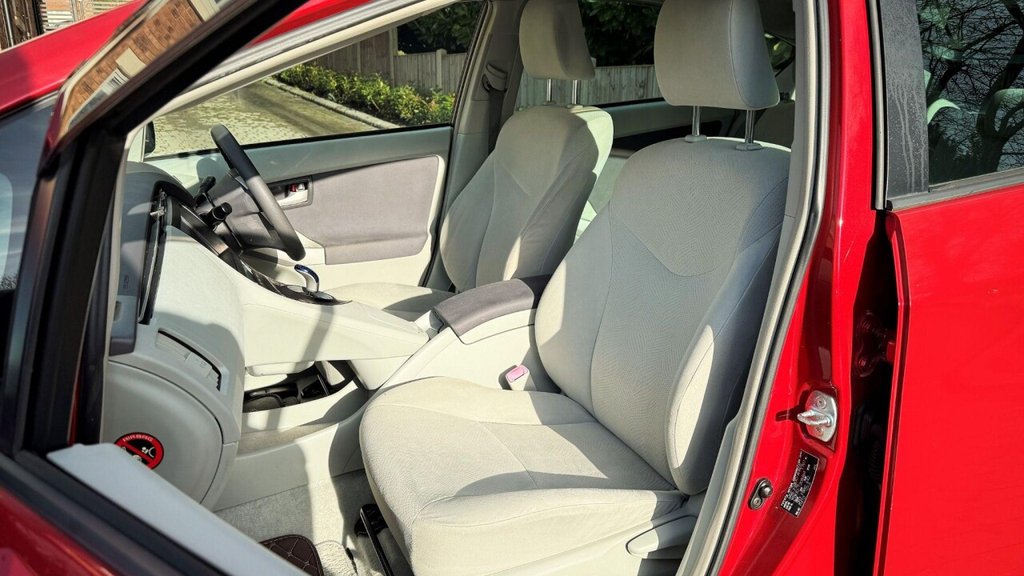 Used Toyota Prius 2023 for sale - 77282984: Photo 11