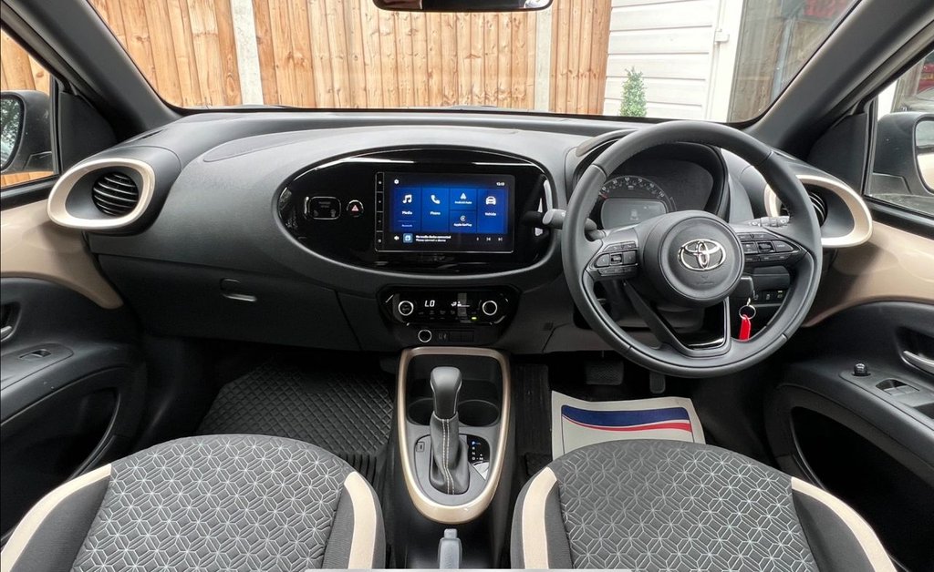 Used Toyota Aygo X 2024 for sale - 77275883: Photo 5