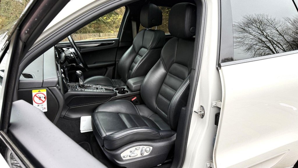 Used Porsche Macan 2019 for sale - 77199830: Photo 12