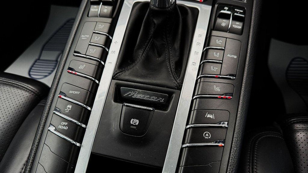 Used Porsche Macan 2019 for sale - 77199830: Photo 19