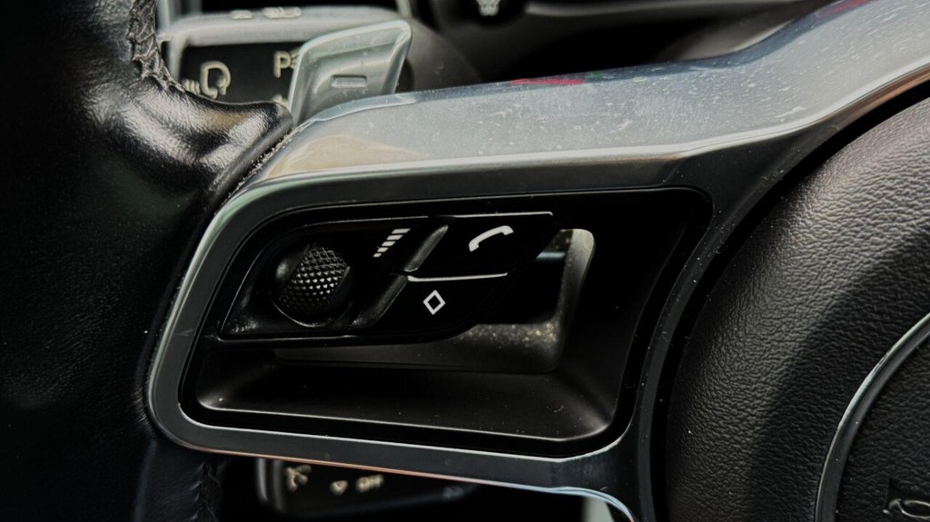 Used Porsche Macan 2019 for sale - 77199830: Photo 33