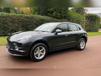 Used Porsche Macan 2022 for sale - 75616510: Photo