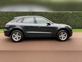 Used Porsche Macan 2022 for sale - 75616510: Photo