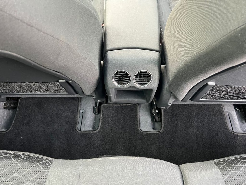 Used Peugeot 3008 2016 for sale - 77275851: Photo 32