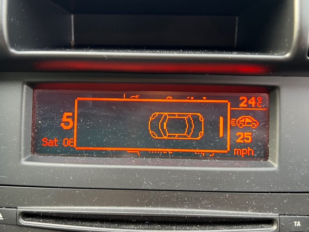 Used Peugeot 3008 2016 for sale - 77275851: Photo 6