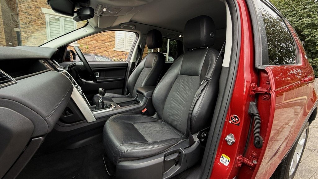 Used Land Rover Discovery Sport 2016 for sale - 76111948: Photo 11