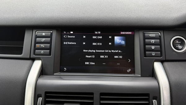 Used Land Rover Discovery Sport 2016 for sale - 76111948: Photo 17