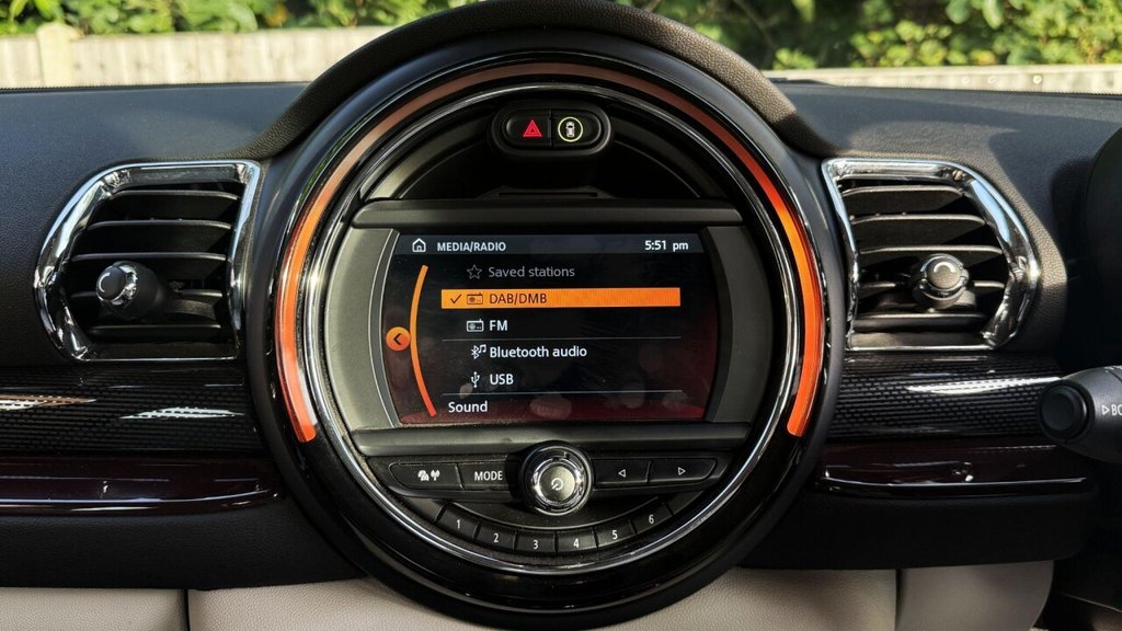 Used MINI Clubman 2018 for sale - 76914750: Photo 32