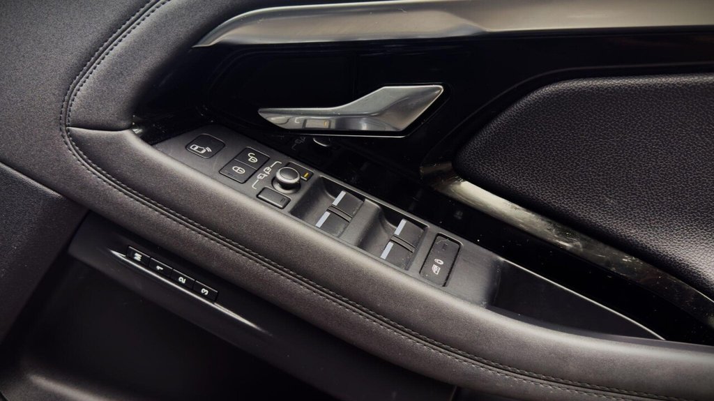 Used Land Rover Range Rover Evoque 2019 for sale - 76323630: Photo 30