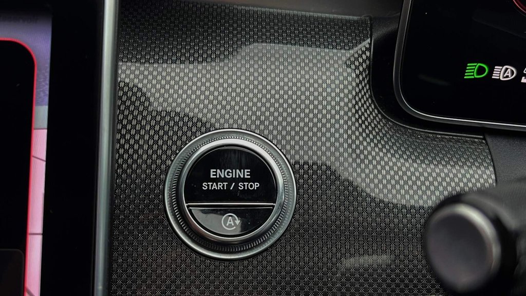 Used Mercedes-Benz C Class 2022 for sale - 77282986: Photo 38