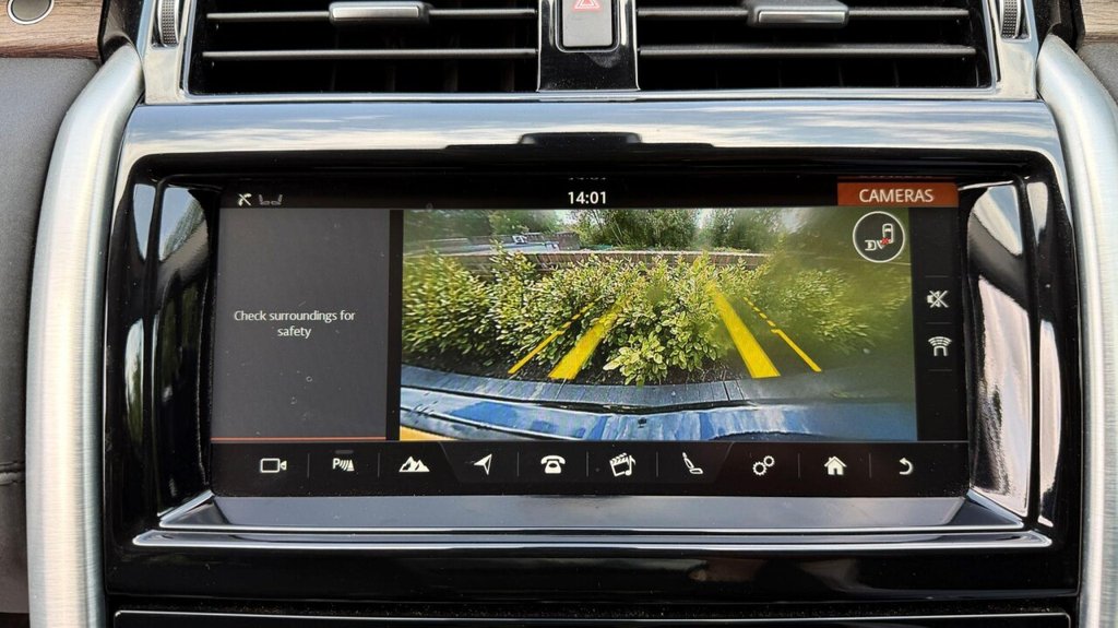 Used Land Rover Discovery 2017 for sale - 76173348: Photo 19