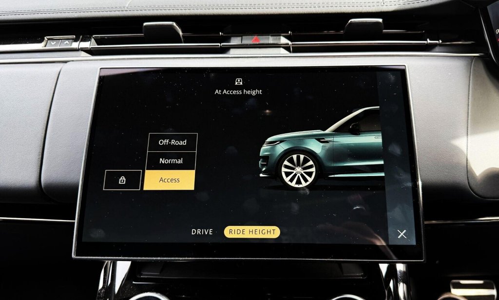 Used Land Rover Range Rover Sport 2023 for sale - 76154548: Photo 32