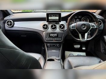 Used Mercedes-Benz GLA 2016 for sale - 75616530: Photo