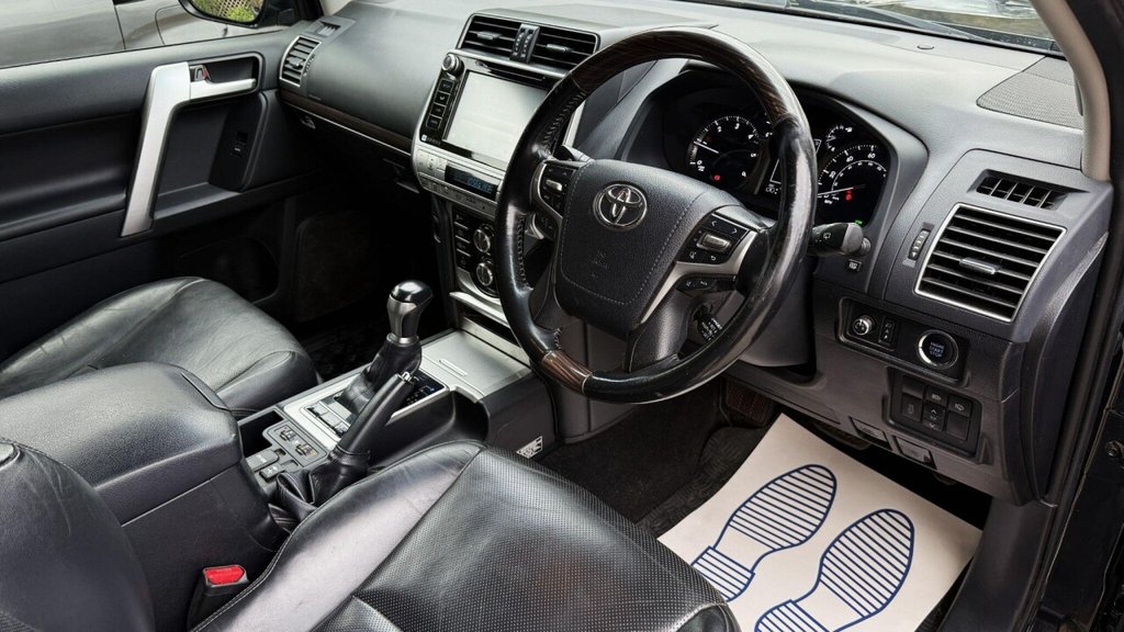 Used Toyota Land Cruiser 2019 for sale - 76717180: Photo 10