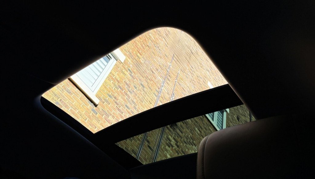 Used Land Rover Defender 110 2020 for sale - 76216781: Photo 15