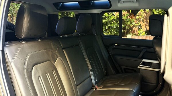 Used Land Rover Defender 110 2020 for sale - 76216781: Photo 19