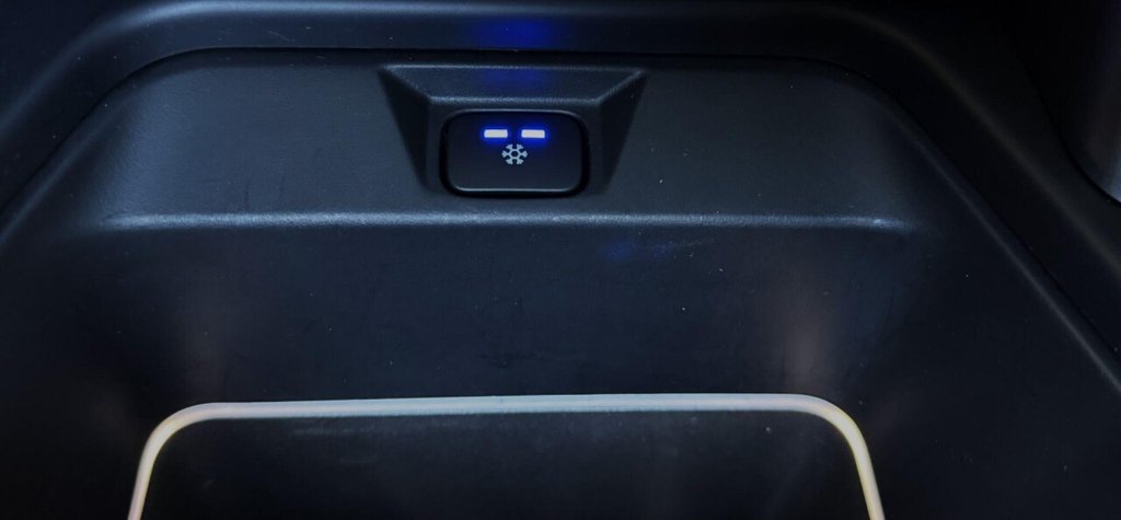 Used Land Rover Defender 110 2020 for sale - 76216781: Photo 24