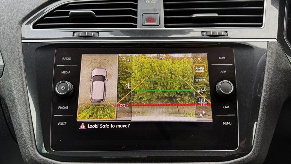 Used Volkswagen Tiguan 2020 for sale - 76999197: Photo 22