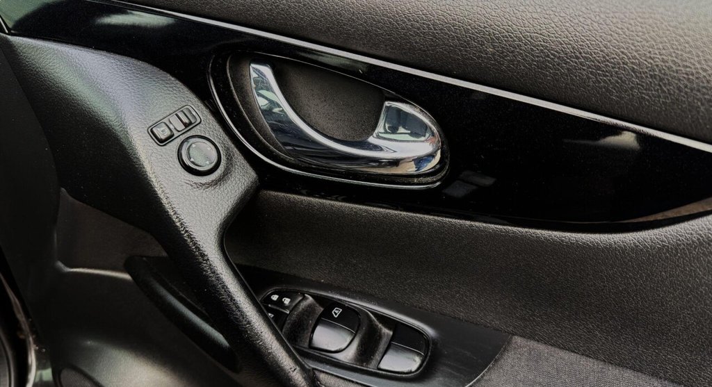 Used Nissan Qashqai 2015 for sale - 77388816: Photo 23