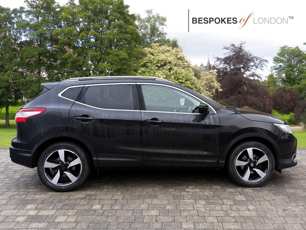Used Nissan Qashqai 2015 for sale - 77388816: Photo 3
