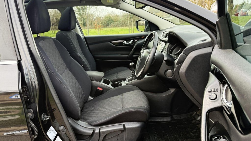 Used Nissan Qashqai 2015 for sale - 77388816: Photo 7