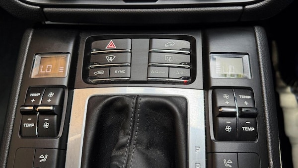 Used Porsche Macan 2019 for sale - 75616526: Photo 37