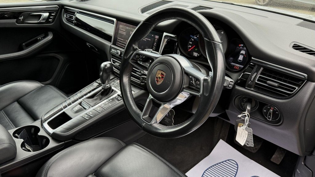 Used Porsche Macan 2019 for sale - 76966268: Photo 11