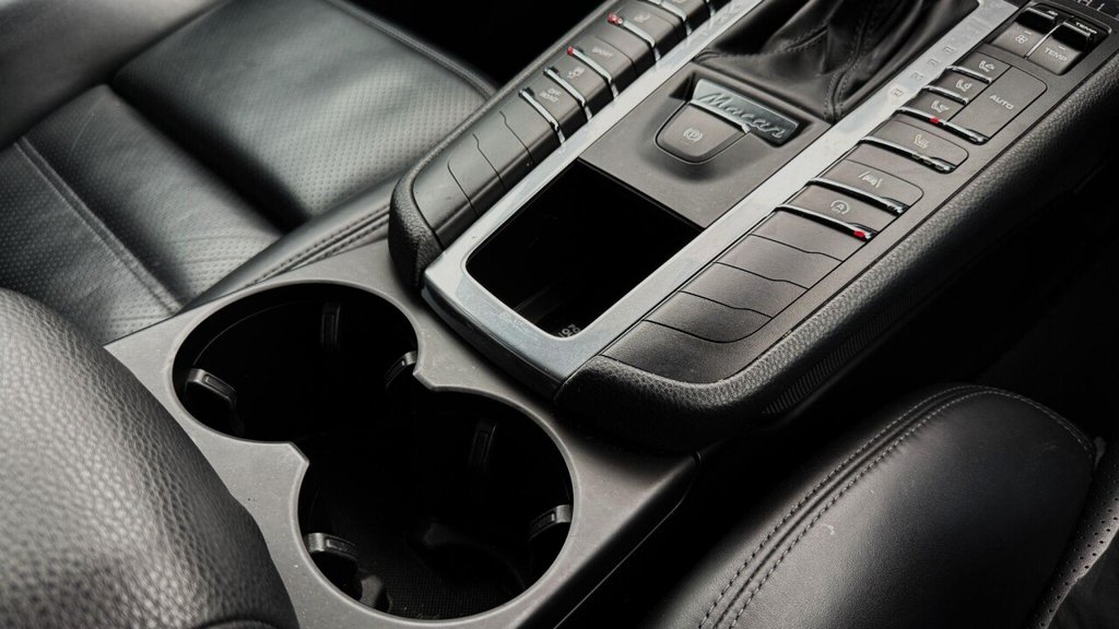 Used Porsche Macan 2019 for sale - 76966268: Photo 20