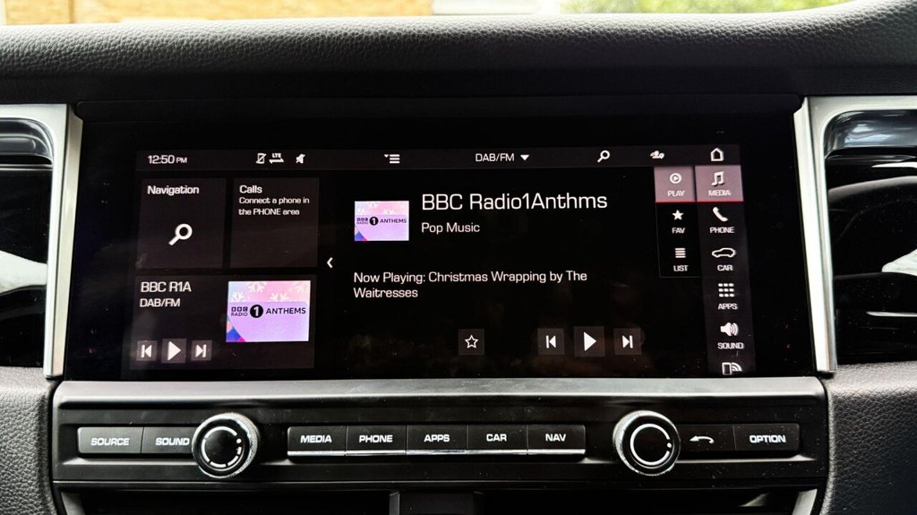 Used Porsche Macan 2019 for sale - 76966268: Photo 22