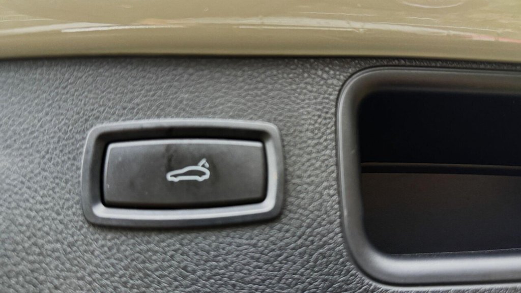 Used Porsche Macan 2019 for sale - 76966268: Photo 35