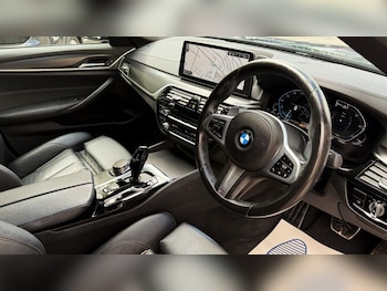 Used BMW 5 Series 2021 for sale - 75616553: Photo