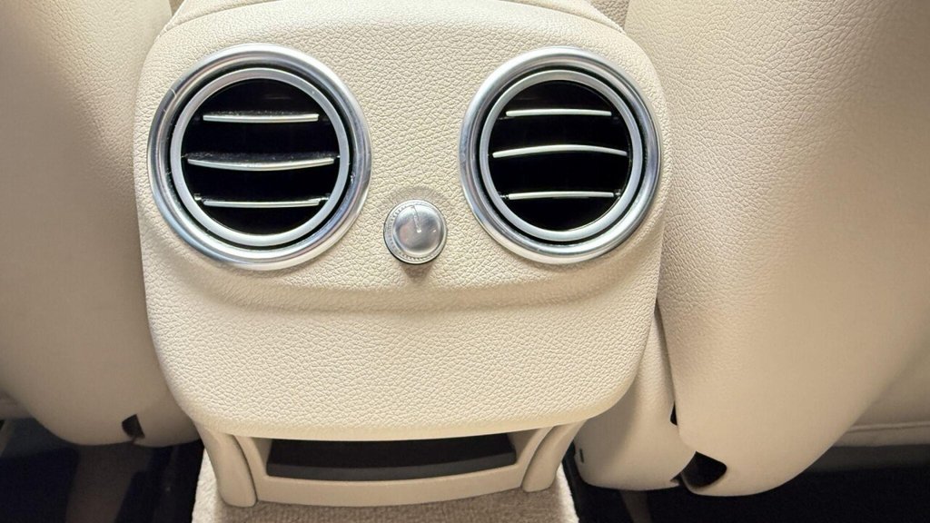 Used Mercedes-Benz C Class 2017 for sale - 76389880: Photo 14