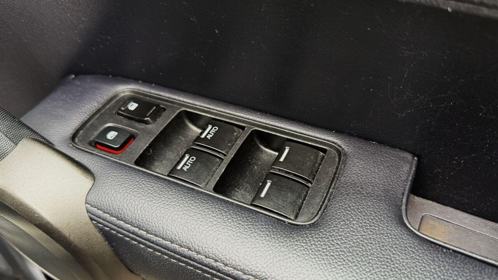 Used Honda CR-V 2010 for sale - 77547264: Photo 20