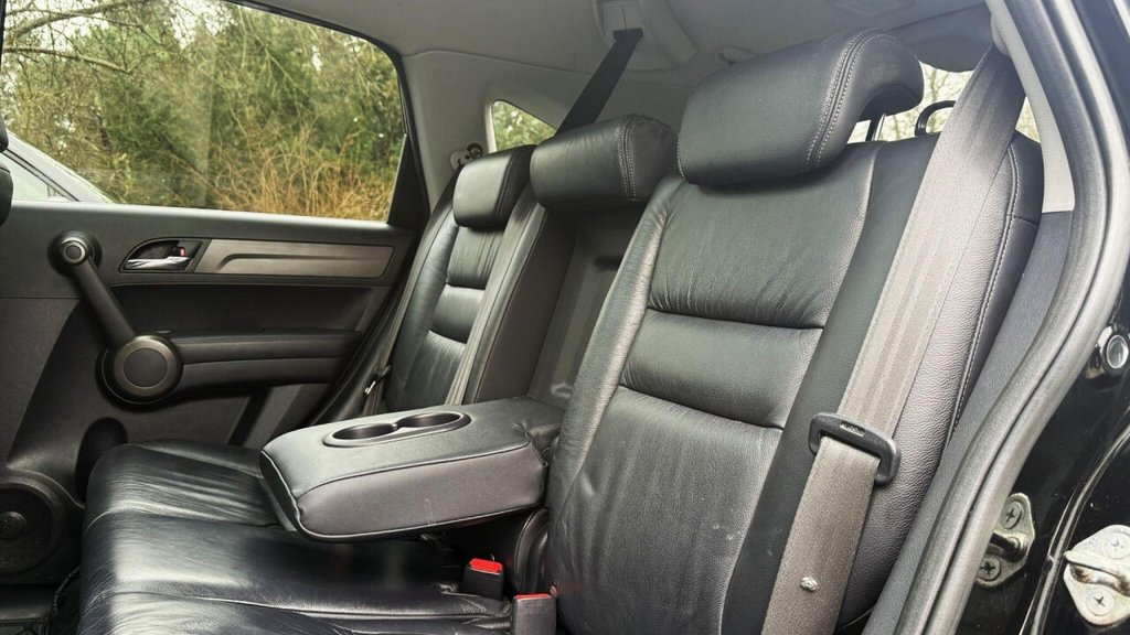 Used Honda CR-V 2010 for sale - 77547264: Photo 9