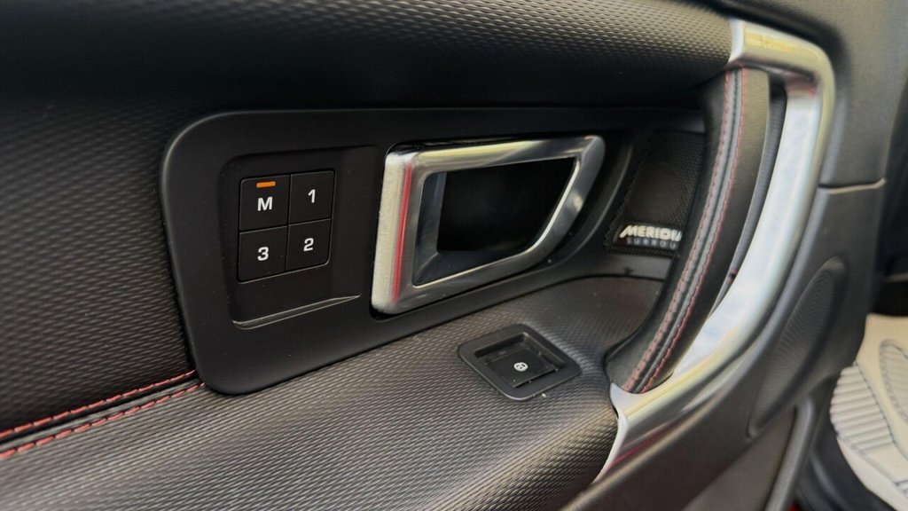 Used Land Rover Discovery Sport 2018 for sale - 76888579: Photo 33