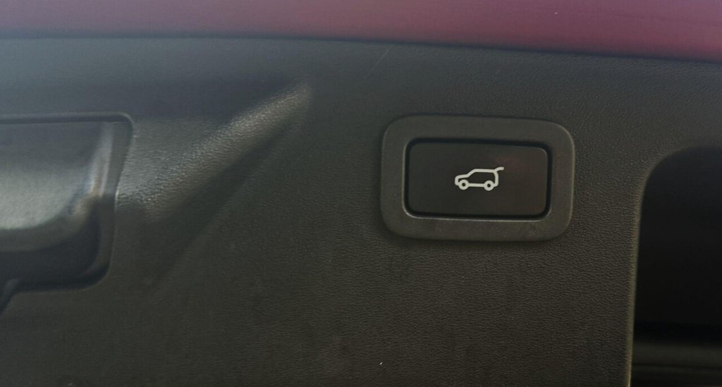 Used Land Rover Discovery Sport 2018 for sale - 76888579: Photo 36