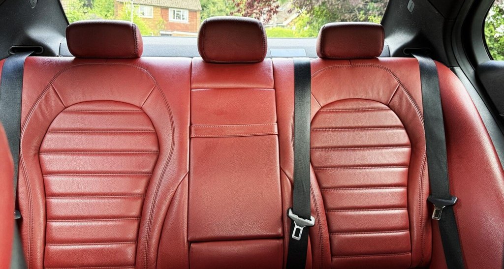 Used Mercedes-Benz C Class 2014 for sale - 76361558: Photo 16