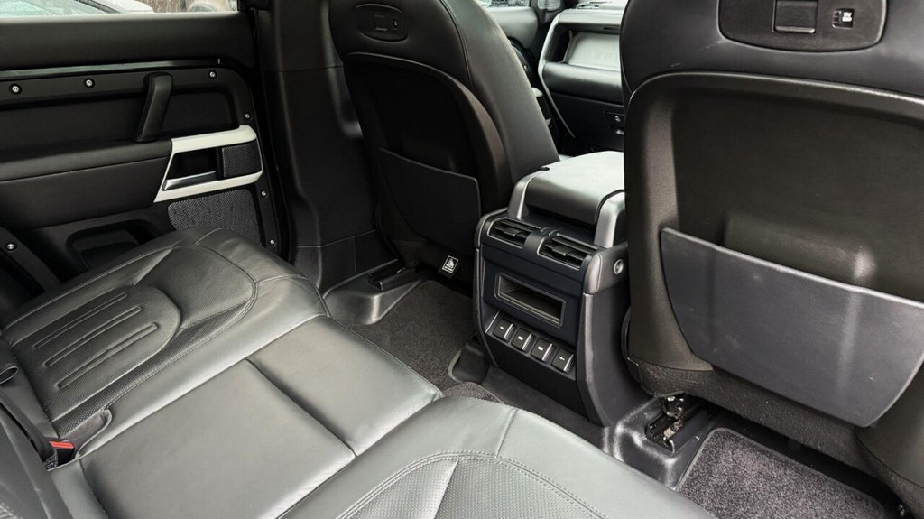 Used Land Rover Defender 110 2020 for sale - 77283016: Photo 17