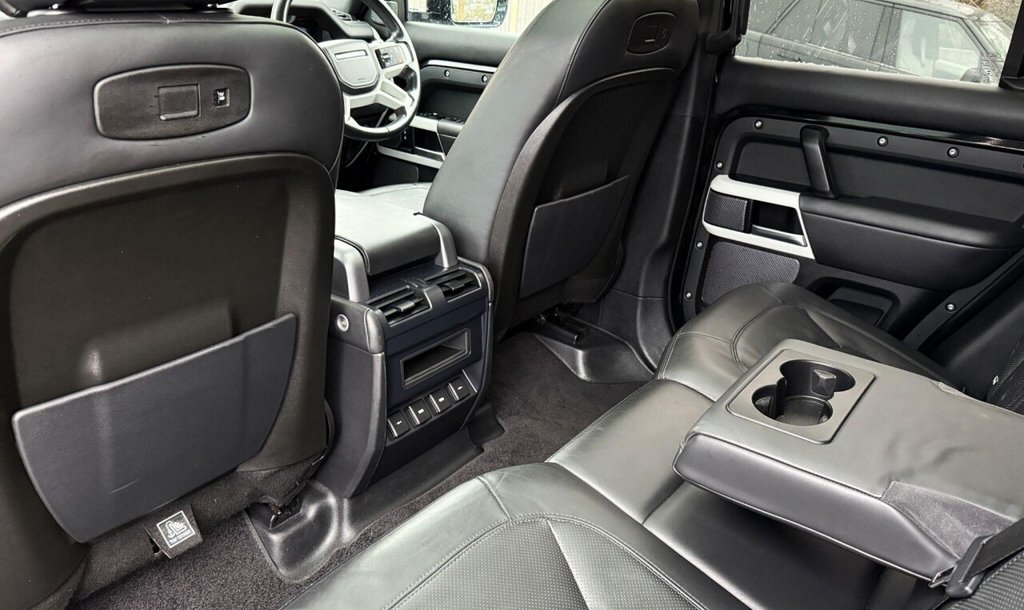 Used Land Rover Defender 110 2020 for sale - 77283016: Photo 18