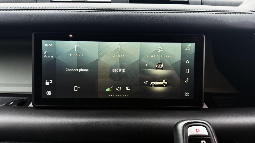 Used Land Rover Defender 110 2020 for sale - 77283016: Photo 25