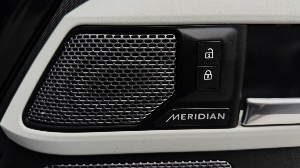 Used Land Rover Defender 110 2020 for sale - 77283016: Photo 39